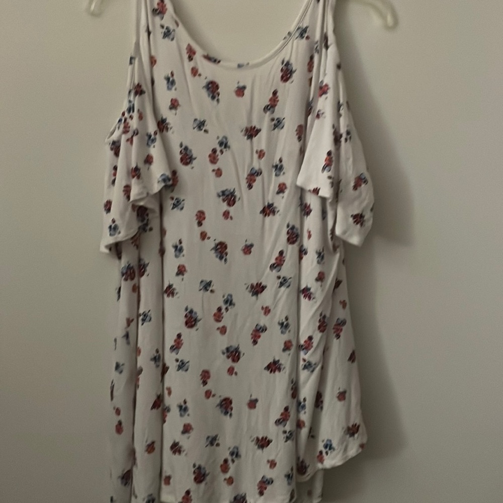 Lane Bryant Floral Swing Sleeve Top